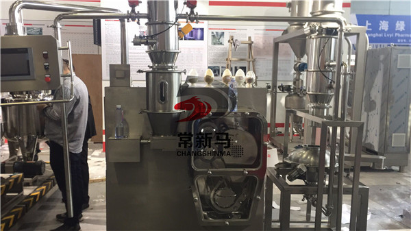 3171566631387626.jpg 干法制粒機_副本.jpg